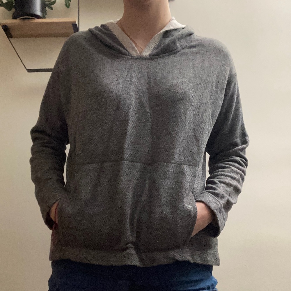 🤍3 for $10🤍 Medium gray hooded sweater